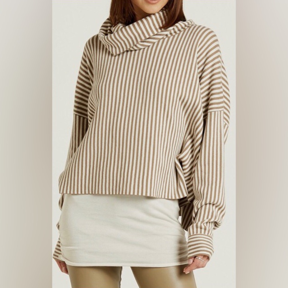 Planet by Lauren G Striped Cream Cowl neck Sweater